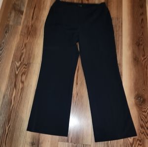 Roz & Ali Black pants Size 12